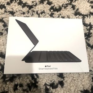 Apple IPad Smart Keyboard Folio for 11-Inch IPad Pro 1st & 2nd Generation